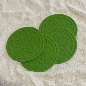 Le Creuset Lime Green Silicone Coaster Set